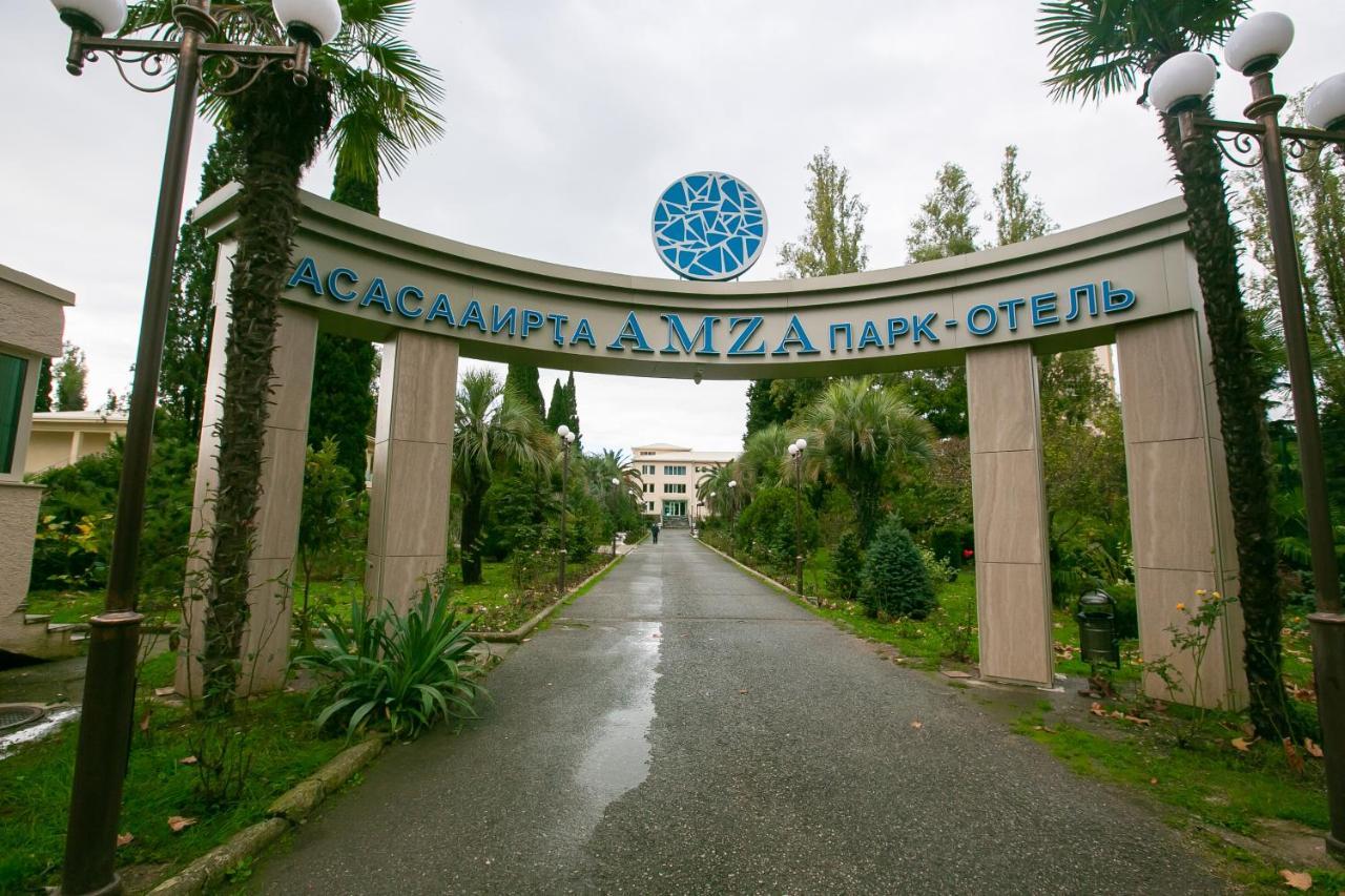 Amza Park Hotel Gagra Exterior photo